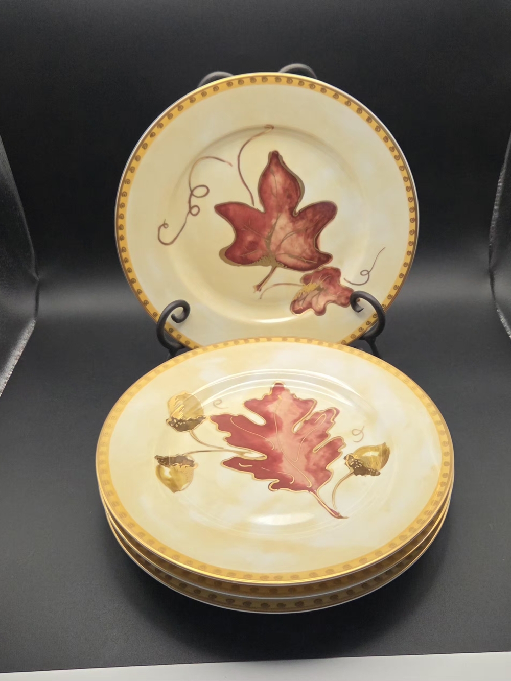 4 Crate & Barrel CBL27 Salad Plates 8 ¼" Leaves Acorns On Yellow Fall Autumn EUC